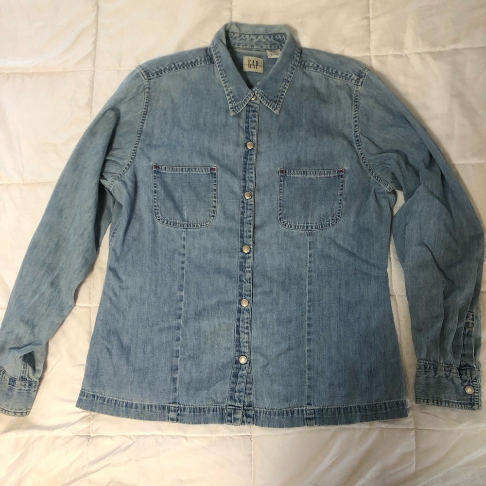 GAP 90s Light Blue Denim layering Shirt snap front long sleeve 100%cotton size L